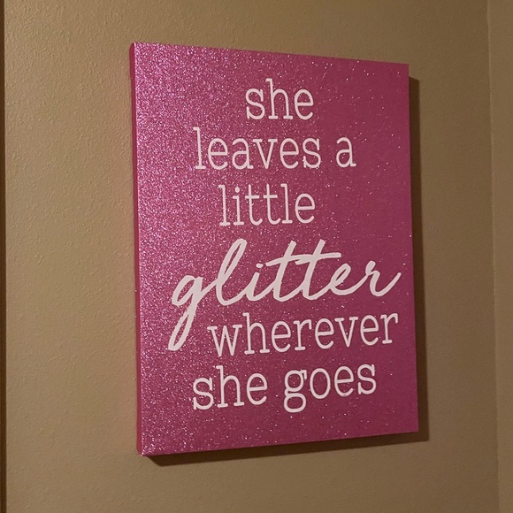 Sparkly Sign - Picture 1 of 1
